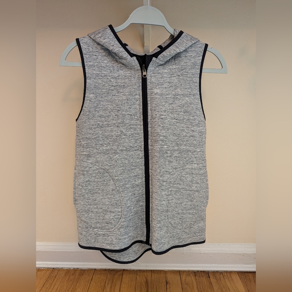 Lululemon Insculpt Vest - Picture 5 of 10